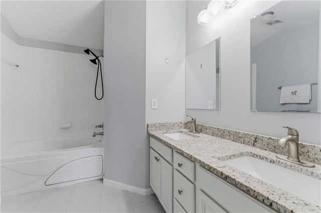 4247 Chatham Ridge Drive, Buford, GA 30518