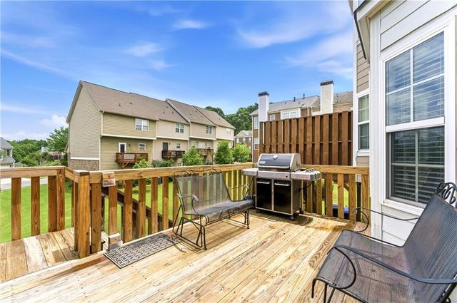 4247 Chatham Ridge Drive, Buford, GA 30518