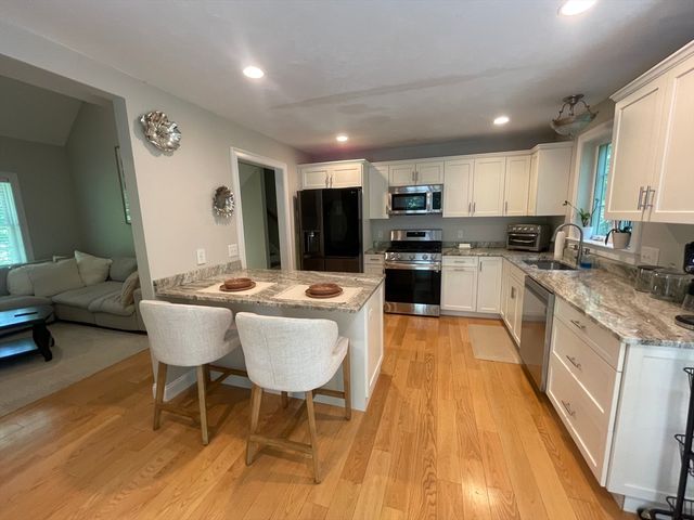 58 Adams St, Medway, MA 02053