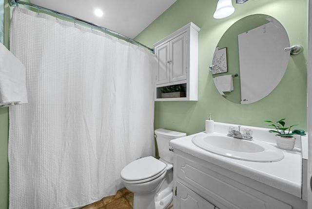 429 Sarah Dr, Clarksville, TN 37042