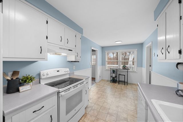 429 Sarah Dr, Clarksville, TN 37042