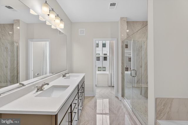 21805 CROXLEY TER, Ashburn, VA 20148