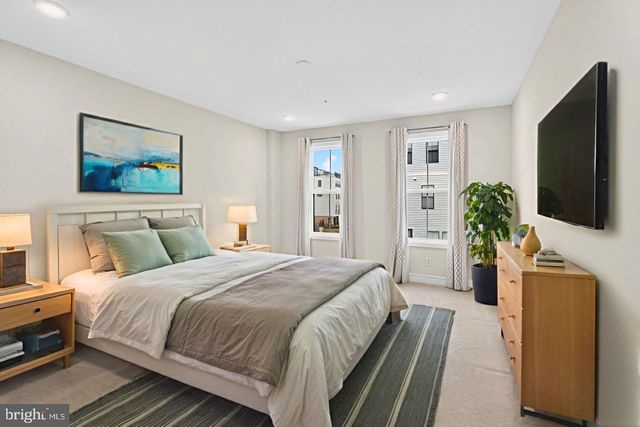 21805 CROXLEY TER, Ashburn, VA 20148