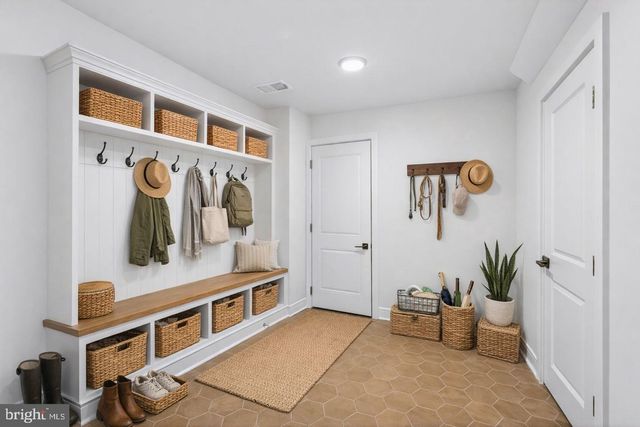 21805 CROXLEY TER, Ashburn, VA 20148