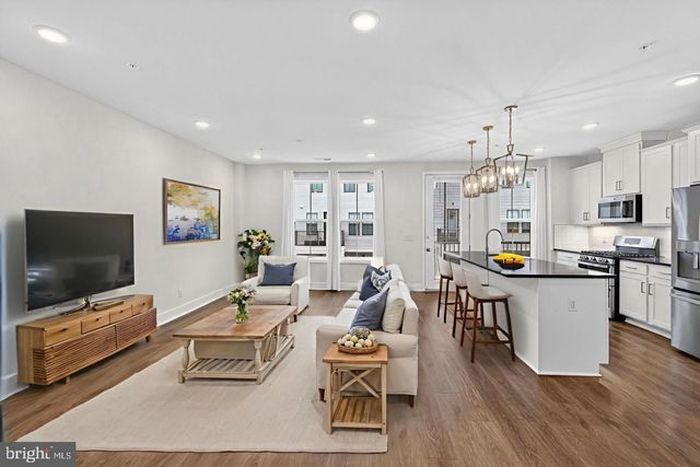 21805 CROXLEY TER, Ashburn, VA 20148