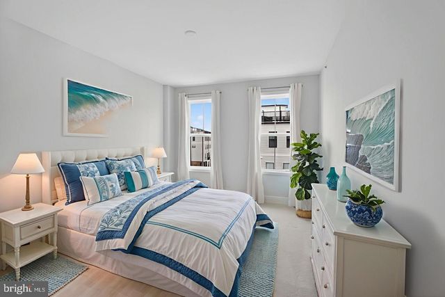 21805 CROXLEY TER, Ashburn, VA 20148