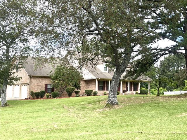 701 Country Club Road, Dover, AR 72837