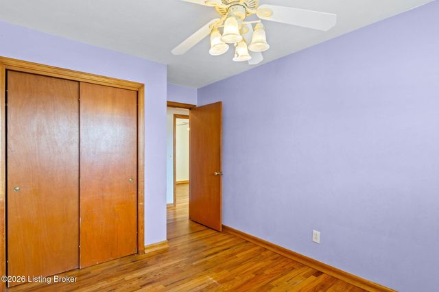 8426 Newstead Ave, Louisville, KY 40219