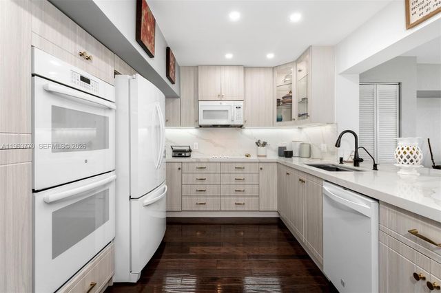 714 NW 134th Pl, Miami, FL 33182