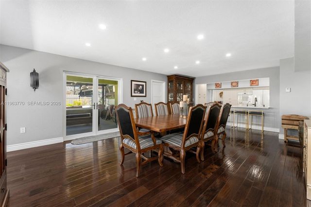 714 NW 134th Pl, Miami, FL 33182