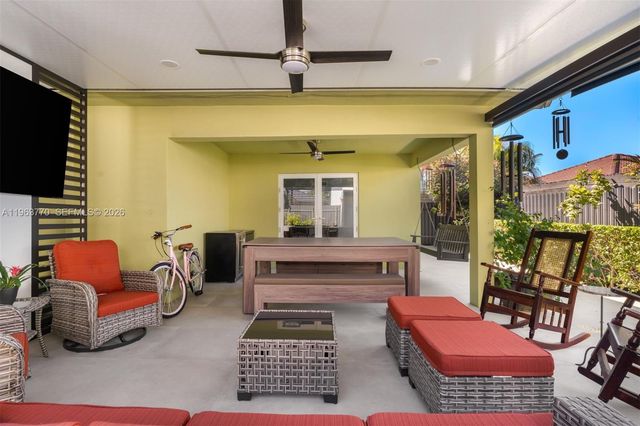 714 NW 134th Pl, Miami, FL 33182