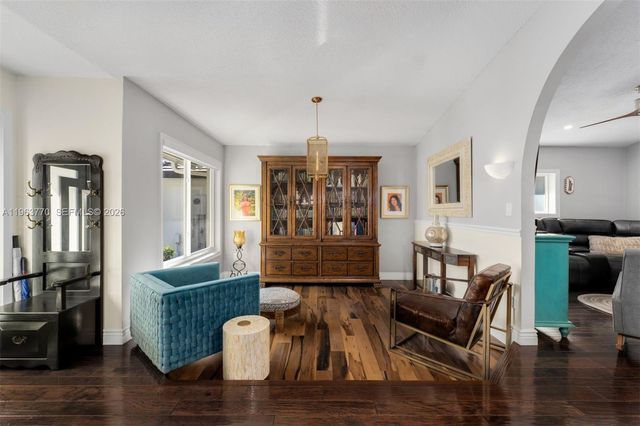 714 NW 134th Pl, Miami, FL 33182