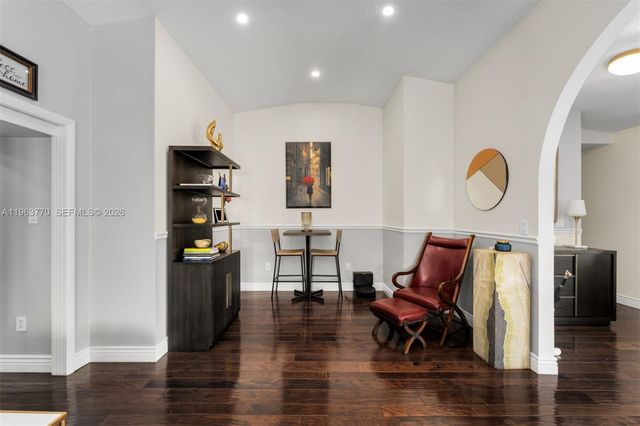 714 NW 134th Pl, Miami, FL 33182