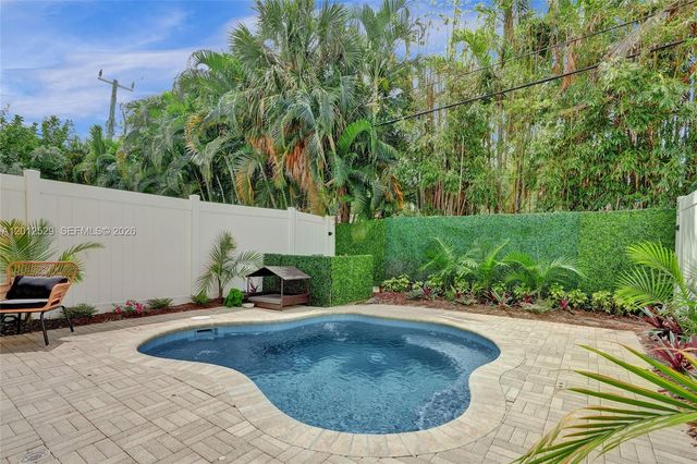 2708 NE 30th Pl 2708, Fort Lauderdale, FL 33306