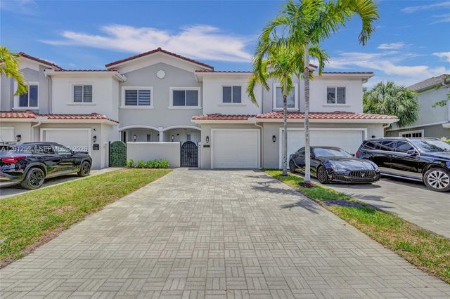 2708 NE 30th Pl 2708, Fort Lauderdale, FL 33306