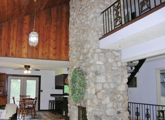 7500 Wright Drive, Evansville, IN 47720