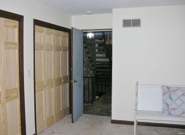 7500 Wright Drive, Evansville, IN 47720