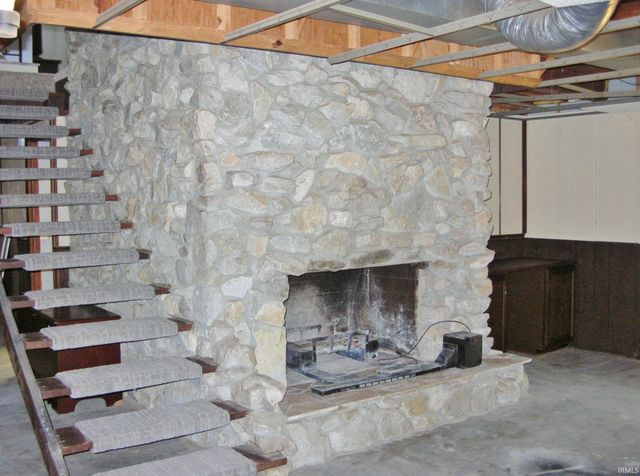 7500 Wright Drive, Evansville, IN 47720