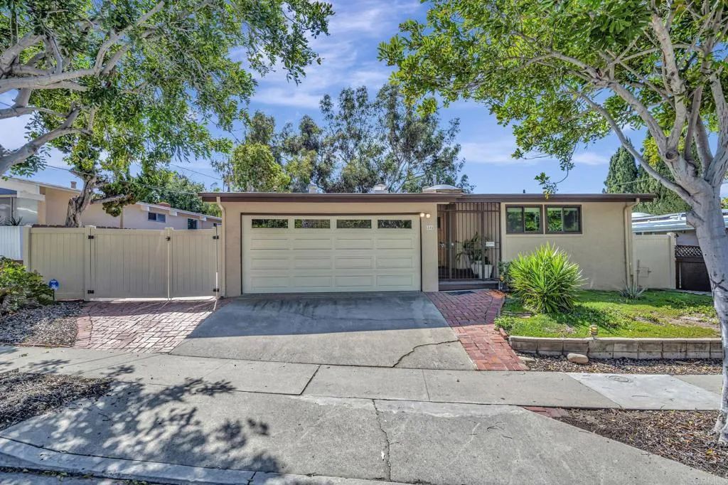 5545 Baja Drive, San Diego, CA 92115