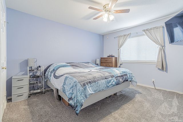 5702 Silent Forest, San Antonio, TX 78250