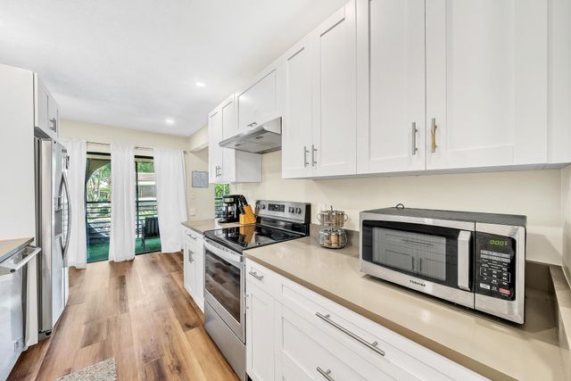 6342 Longboat Lane W 201, Boca Raton, FL 33433