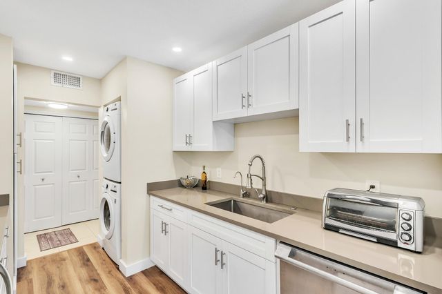 6342 Longboat Lane W 201, Boca Raton, FL 33433