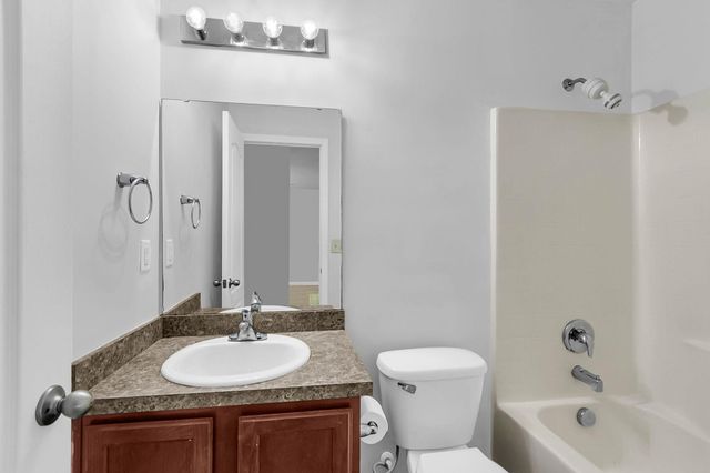 210 Salkahatchie, Summerville, SC 29485