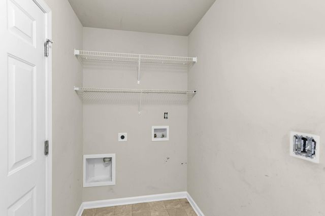 210 Salkahatchie, Summerville, SC 29485