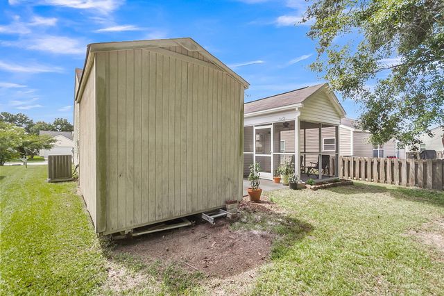 210 Salkahatchie, Summerville, SC 29485