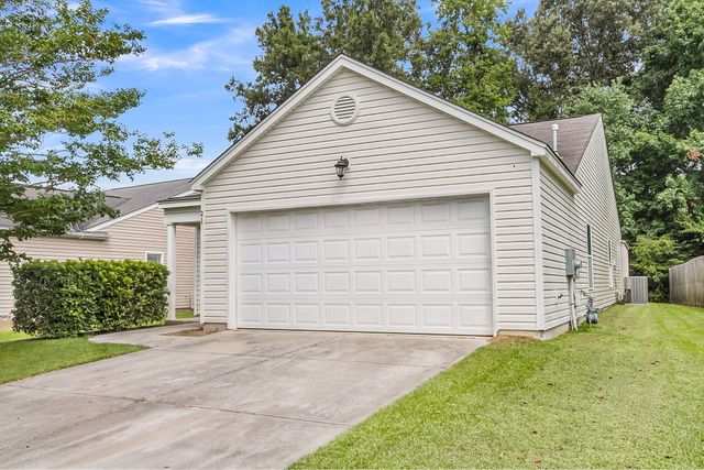 210 Salkahatchie, Summerville, SC 29485