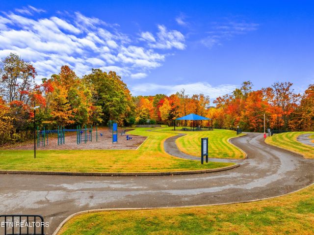 527 & 528 Garnet Tr, New Tazewell, TN 37825