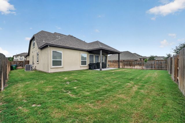 17817 Clairess LN, Manor, TX 78653