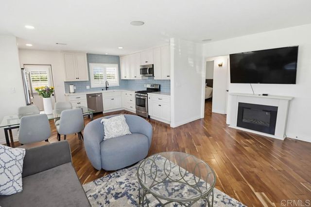 3466 WISTERIA DR, San Diego, CA 92106
