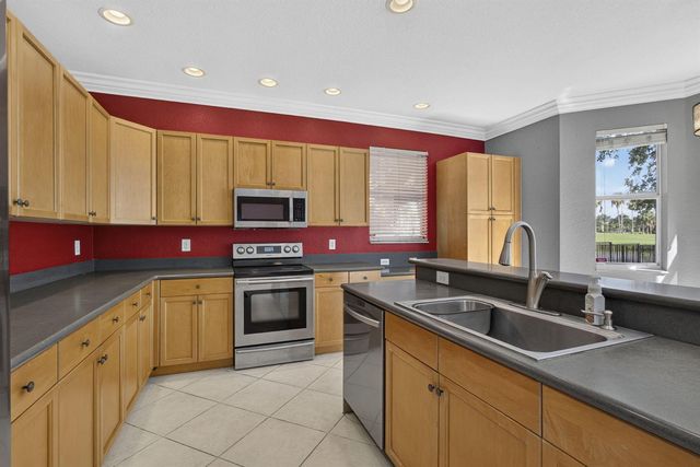 1164 Oakwater Drive, Royal Palm Beach, FL 33411