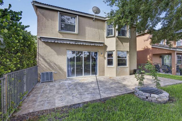 1164 Oakwater Drive, Royal Palm Beach, FL 33411