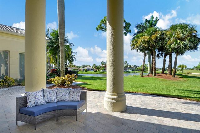 1164 Oakwater Drive, Royal Palm Beach, FL 33411