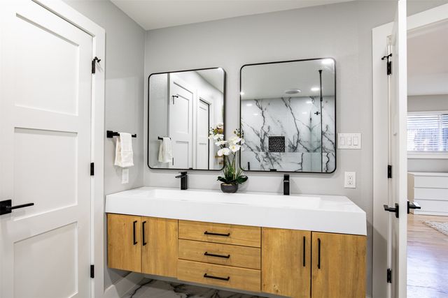 3368 Merrell Road, Dallas, TX 75229