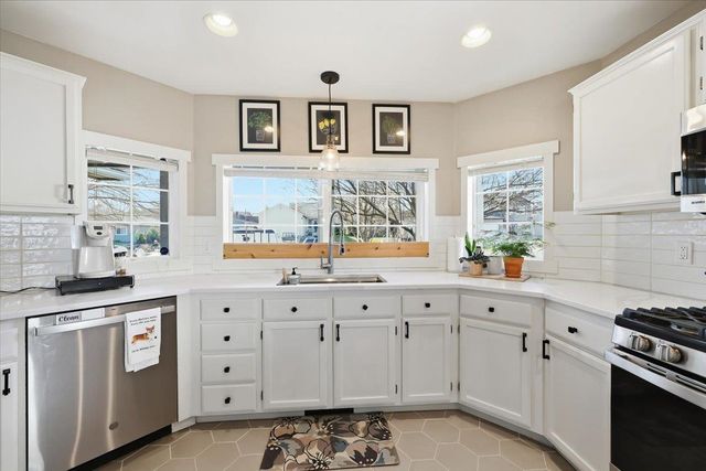 3211 E 43rd Ave, Spokane, WA 99223