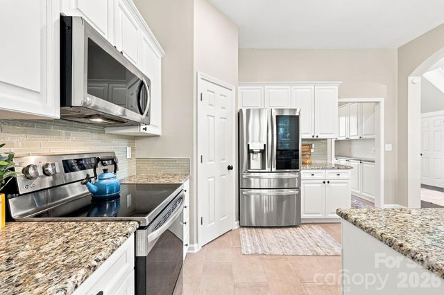 5601 Underwood Avenue, Charlotte, NC 28213