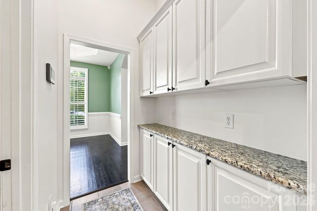 5601 Underwood Avenue, Charlotte, NC 28213