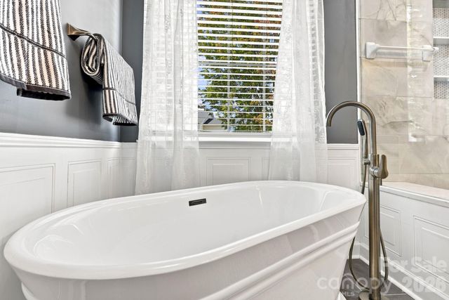 5601 Underwood Avenue, Charlotte, NC 28213