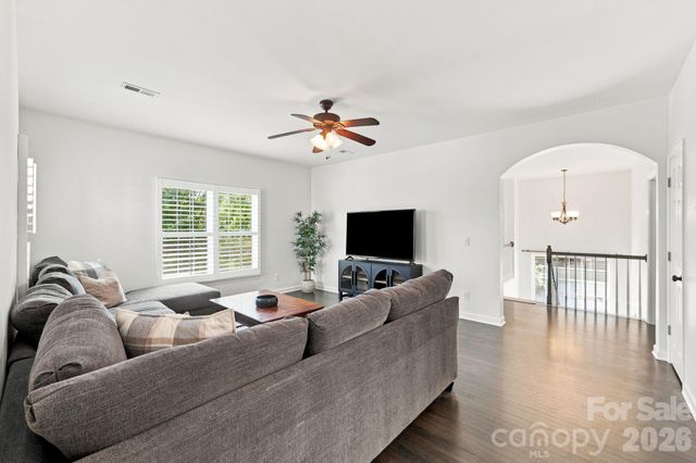5601 Underwood Avenue, Charlotte, NC 28213