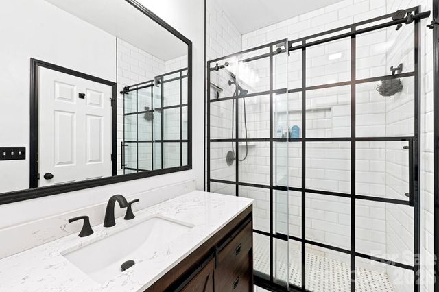 5601 Underwood Avenue, Charlotte, NC 28213