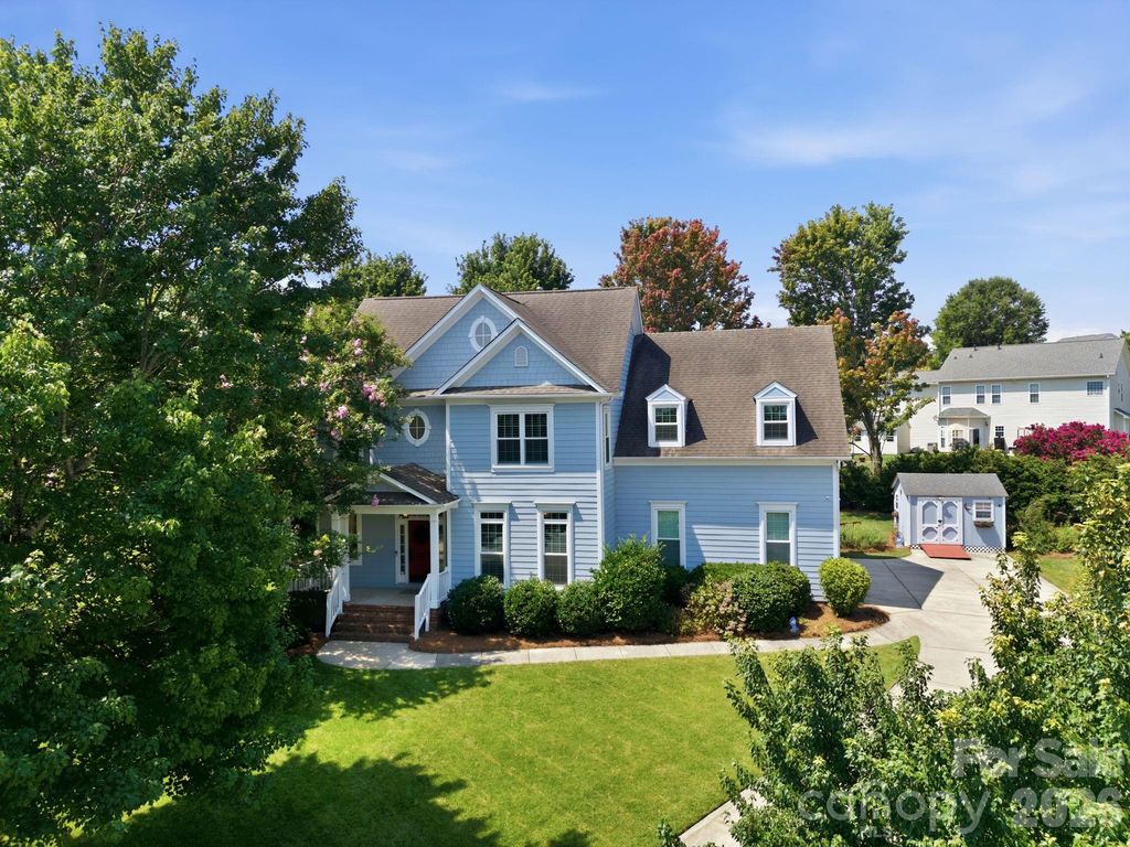 5601 Underwood Avenue, Charlotte, NC 28213