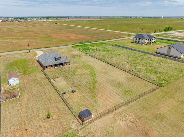6260 NE Moffat Road, Piedmont, OK 73078