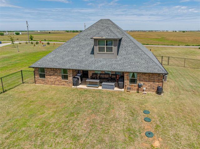 6260 NE Moffat Road, Piedmont, OK 73078