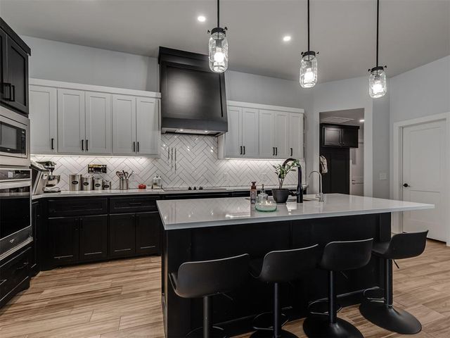 6260 NE Moffat Road, Piedmont, OK 73078