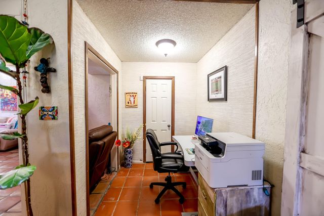 5 Tanglewood Lane, Ransom Canyon, TX 79366