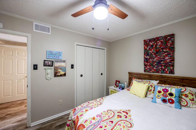 5 Tanglewood Lane, Ransom Canyon, TX 79366