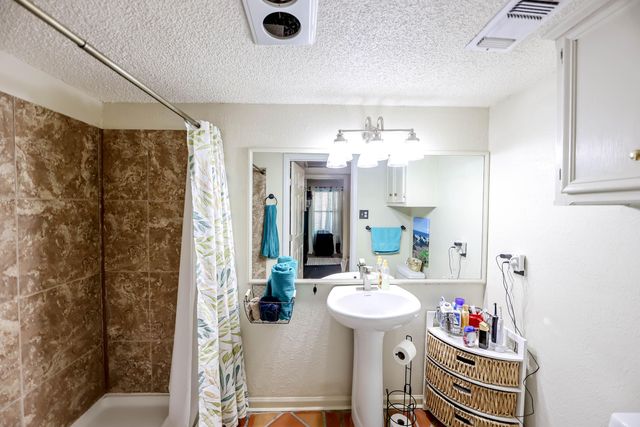 5 Tanglewood Lane, Ransom Canyon, TX 79366